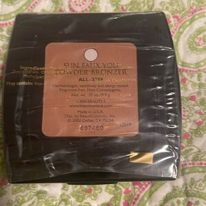 BeautiControl Sun Faux You Powder Bronzer ALL 3358 Sealed in Package USA